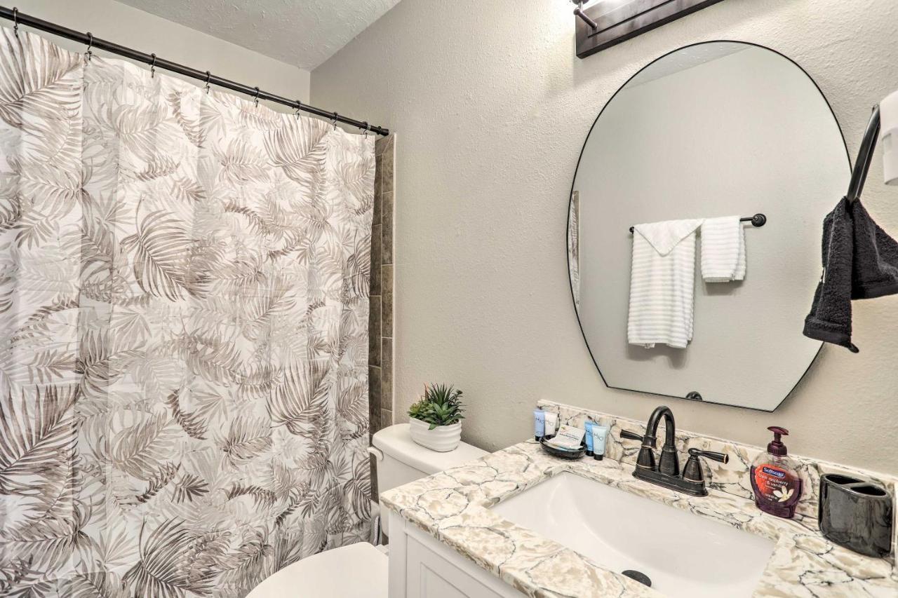 Pet-Friendly Gulfport Home Less Than 2 Mi To Beach St. Petersburg Eksteriør bilde