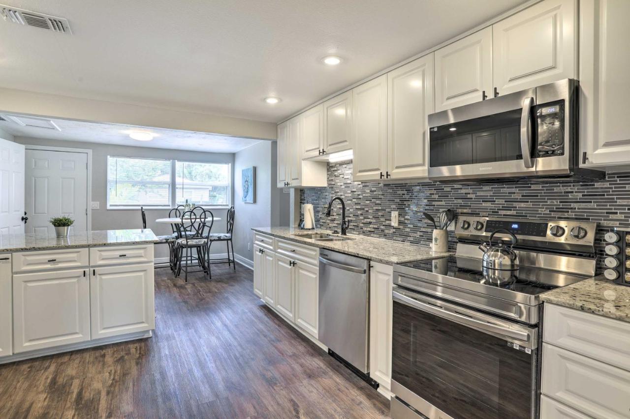 Pet-Friendly Gulfport Home Less Than 2 Mi To Beach St. Petersburg Eksteriør bilde
