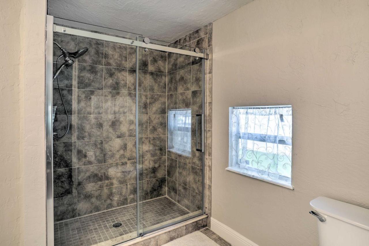 Pet-Friendly Gulfport Home Less Than 2 Mi To Beach St. Petersburg Eksteriør bilde