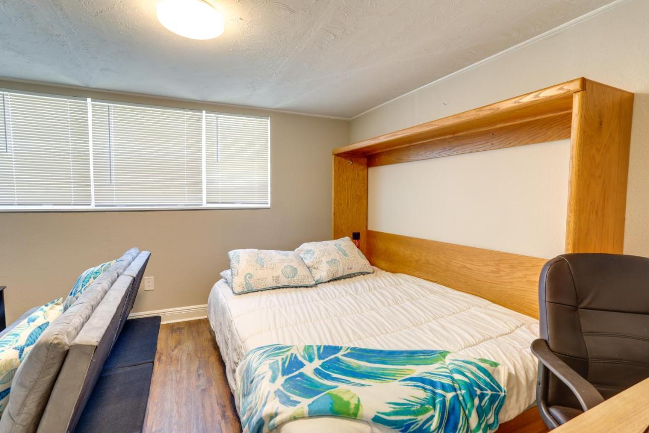 Pet-Friendly Gulfport Home Less Than 2 Mi To Beach St. Petersburg Eksteriør bilde